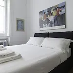 Italianway Easy - Sardegna 40 * Milan